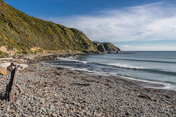 Foto av Makara Beach med rymlig bukt