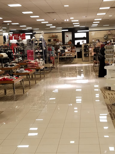 Department Store «Belk», reviews and photos, 600 Friendly Center Rd, Greensboro, NC 27408, USA