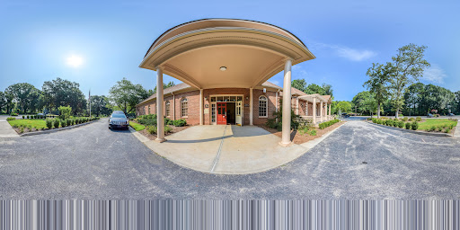 Funeral Home «Floral Hills Funeral Home and Cremation», reviews and photos, 3150 Lawrenceville Hwy, Tucker, GA 30084, USA