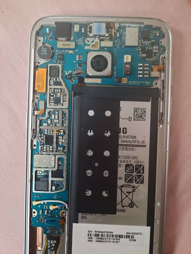 Computer Repair Service «Unique Geek iPhone, Samsung & Computer Repair Specialists», reviews and photos, 458 W Morthland Dr, Valparaiso, IN 46383, USA