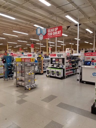 Office Supply Store «Office Depot», reviews and photos, 12900 Foothill Blvd, Sylmar, CA 91342, USA