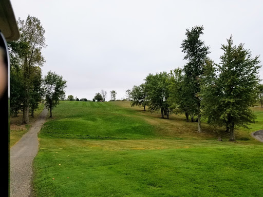 Golf Course «Chapel Hill Golf Course», reviews and photos, 7516 Johnstown Rd, Mt Vernon, OH 43050, USA