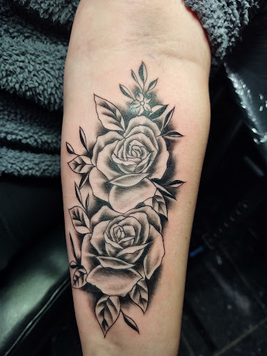 Blue Magic Tattoo, 366 W Virginia St, Crystal Lake, IL 60014, USA, 