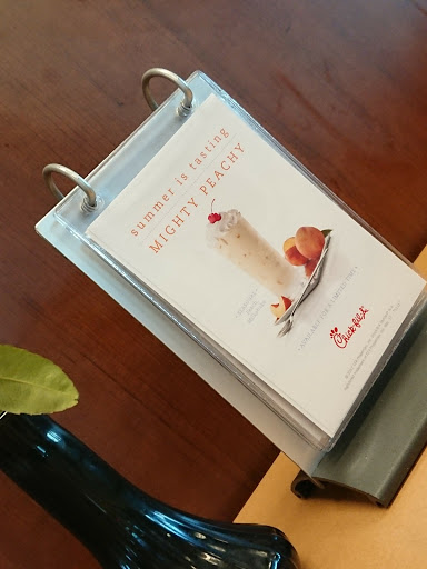 Fast Food Restaurant «Chick-fil-A», reviews and photos, 4412 Chantilly Pl, Chantilly, VA 20151, USA