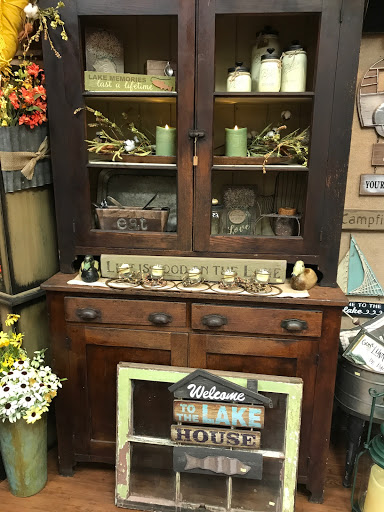 Gift Shop «Country Charm Boutique», reviews and photos, 3501 N Granville Ave, Muncie, IN 47303, USA