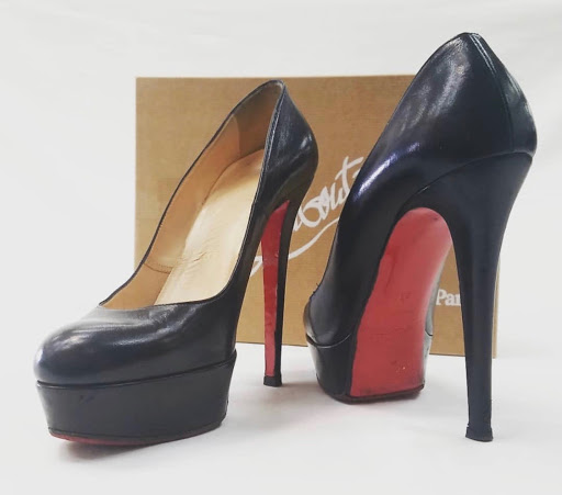 Used Clothing Store «Clothes Mentor Arlington Heights», reviews and photos, 862 W Dundee Rd, Arlington Heights, IL 60004, USA