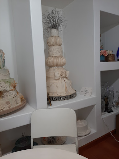 Bakery «Bake Me A Cake», reviews and photos, 710 Orange Ave, Altamonte Springs, FL 32714, USA