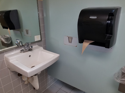 Office Supply Store «Office Depot», reviews and photos, 651 N University Dr, Coral Springs, FL 33071, USA