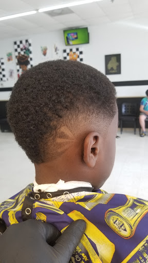 Barber Shop «Kings Barber Shop», reviews and photos, 52 S Broad St #400, Porterdale, GA 30014, USA