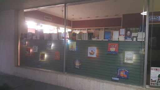Book Store «River Oaks Book Store», reviews and photos, 3270 Westheimer Rd, Houston, TX 77098, USA