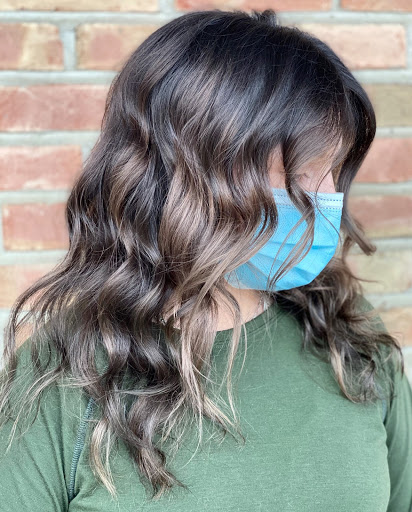 Hair Salon «Vivid Salon & Spa», reviews and photos, 15320 Bagley Rd, Middleburg Heights, OH 44130, USA