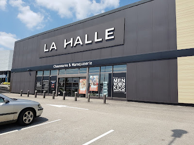 La Halle Besancon Zc Chateaufarine à Besançon