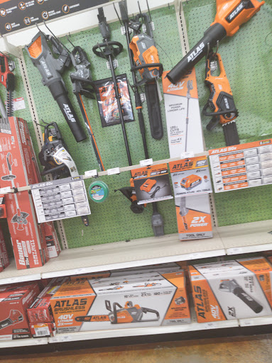 Hardware Store «Harbor Freight Tools», reviews and photos, 356 S Broadway STE 3, Salem, NH 03079, USA