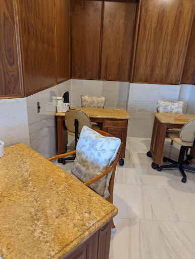 Beauty Salon «Joseph Christopher Salon & Spa», reviews and photos, 254 W Park Ave, Long Beach, NY 11561, USA