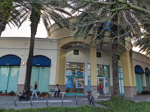 Clothing Store «Ross Dress for Less», reviews and photos, 2 Miracle Mile, Coral Gables, FL 33134, USA