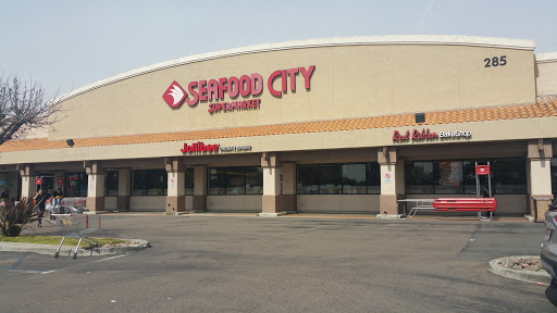 Supermarket «Seafood City Supermarket», reviews and photos, 285 E Orange Ave, Chula Vista, CA 91911, USA