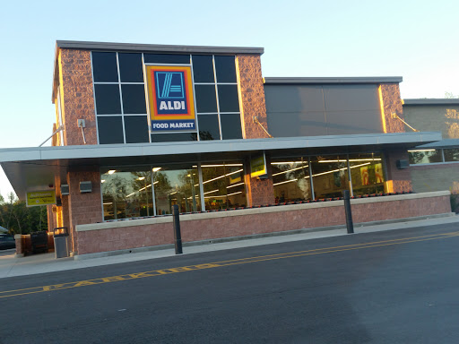 ALDI, 2335 FL-44, New Smyrna Beach, FL 32168, USA, 