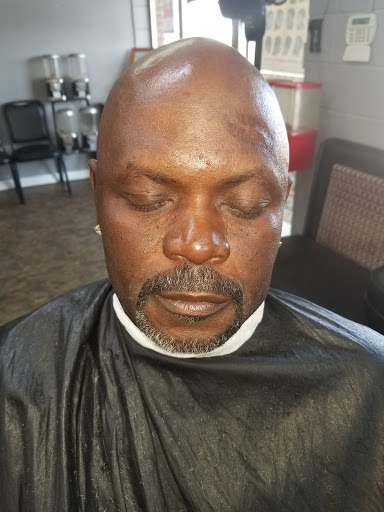 Barber Shop «Cole Cuts Barber Shop», reviews and photos, 351 Pass Rd, Gulfport, MS 39507, USA