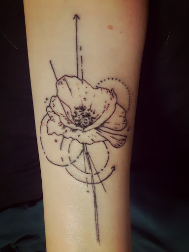 Tattoo Shop «Everett Tattoo Emporium», reviews and photos, 2507 Broadway, Everett, WA 98201, USA