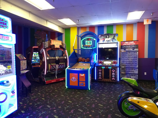 Roller Skating Rink «Skate Estate», reviews and photos, 3401 Vestal Rd, Vestal, NY 13850, USA