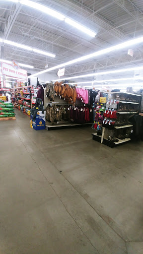 Home Improvement Store «Tractor Supply Co.», reviews and photos, 6801 Lake Harbour Dr, Midlothian, VA 23112, USA