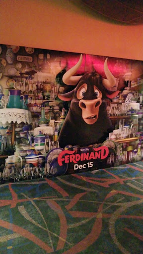 Movie Theater «Regal Cinemas Louisiana Boardwalk 14 & IMAX», reviews and photos, 2 River Colony Dr, Bossier City, LA 71111, USA