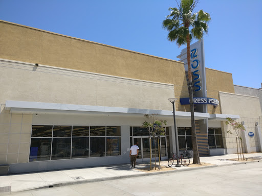Clothing Store «Ross Dress for Less», reviews and photos, 350 The Promenade N, Long Beach, CA 90802, USA