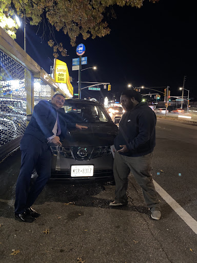 Used Car Dealer «Sunrise Auto Sales», reviews and photos, 246-19 N Conduit Ave, Rosedale, NY 11422, USA