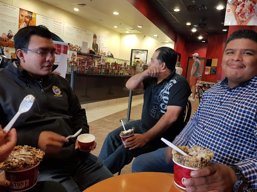 Ice Cream Shop «Cold Stone Creamery», reviews and photos, 35732 Van Dyke, Sterling Heights, MI 48312, USA