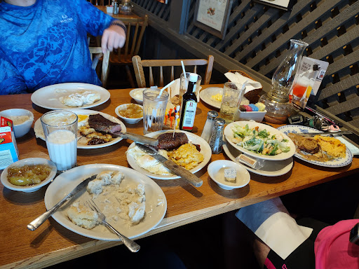American Restaurant «Cracker Barrel Old Country Store», reviews and photos, 4680 Lenoir Ave, Jacksonville, FL 32216, USA