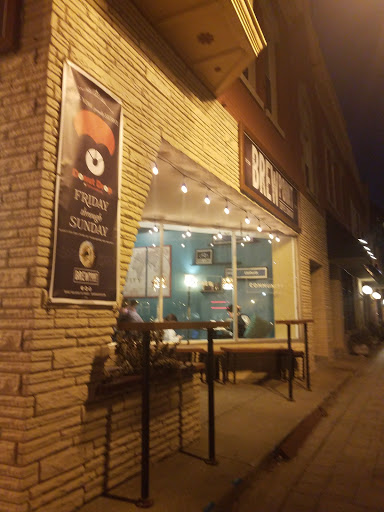 Coffee Shop «Brewpoint Coffee», reviews and photos, 124 W Park Ave, Elmhurst, IL 60126, USA