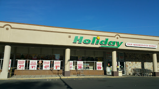 Holiday Shop N Bag, 7938 Dungan Rd, Philadelphia, PA 19111, USA, 