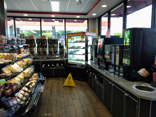 Convenience Store «Sheetz», reviews and photos, 2902 S Seminole Trail, Madison, VA 22727, USA