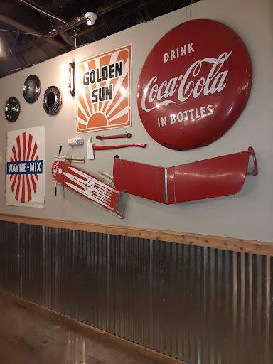 Event Venue «Decades Event Center», reviews and photos, 1208 Grand Ave, West Des Moines, IA 50265, USA