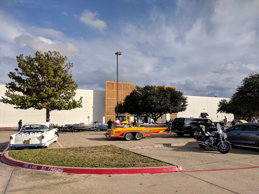 Haunted House «Dark Hour Haunted House», reviews and photos, 701 Taylor Dr, Plano, TX 75074, USA