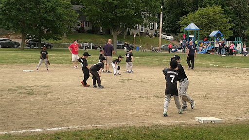 Water Park «Petersen Splash Pad at Watson Park», reviews and photos, Gordon Rd, Braintree, MA 02184, USA