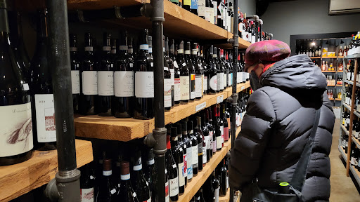 Wine Store «Division Wines», reviews and photos, 3564 SE Division St, Portland, OR 97202, USA