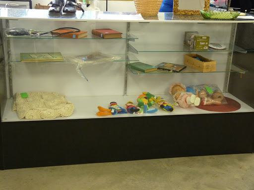 Thrift Store «Sheriffs Ranches Enterprises, Inc. Thrift Store», reviews and photos, 27900 US-27 #112, Leesburg, FL 34748, USA