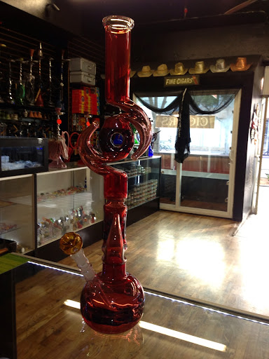 Tobacco Shop «Xhale smoke shop», reviews and photos, 635 C St, San Diego, CA 92101, USA