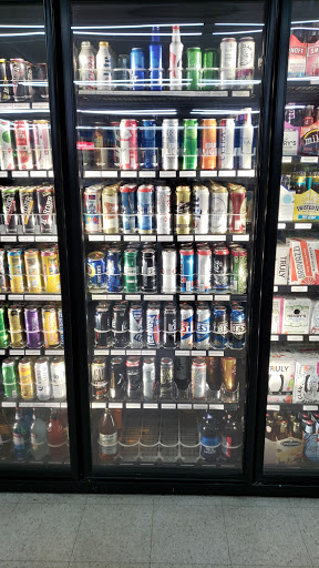 Grocery Store «Old Brooklyn Food Market», reviews and photos, 4785 Pearl Rd, Cleveland, OH 44109, USA