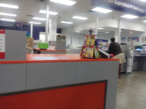 Print Shop «FedEx Office Print & Ship Center», reviews and photos, 18755 S Dixie Hwy Suite 57, Miami, FL 33157, USA
