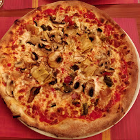Pizza du Ristorante Pizzeria L'Azzurra à Ferney-Voltaire - n°13