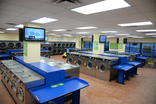 Laundromat «SpinZone Laundry North 24/7», reviews and photos, 6307 Cameron Rd, Austin, TX 78723, USA