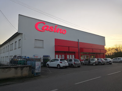 Casino Supermarché à Sainte-Livrade-sur-Lot