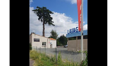 LAVAGE AUTO DES OUDAIRIES à La Roche-sur-Yon