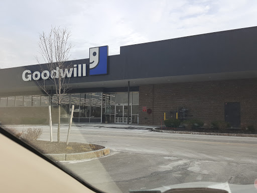Thrift Store «Goodwill», reviews and photos, 4722 Onondaga Blvd, Syracuse, NY 13219, USA