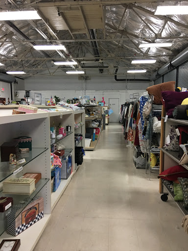 Thrift Store «Fort Lewis Thrift Shop», reviews and photos, 2070 Pendleton Ave, Lewis Mcchord, WA 98433, USA