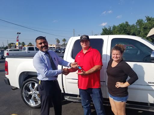 Used Truck Dealer «TSW Financial», reviews and photos, 3210 Treaschwig Rd, Humble, TX 77338, USA