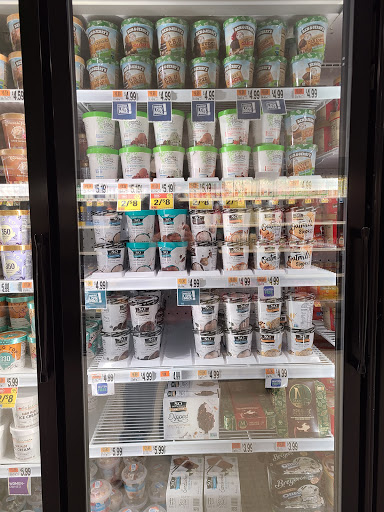 Grocery Store «Giant», reviews and photos, 5701 Plank Rd, Fredericksburg, VA 22407, USA