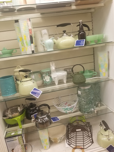 Department Store «Marshalls and HomeGoods», reviews and photos, 265 S Broadway, Salem, NH 03079, USA